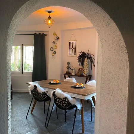 Apartamento Laura Flores *