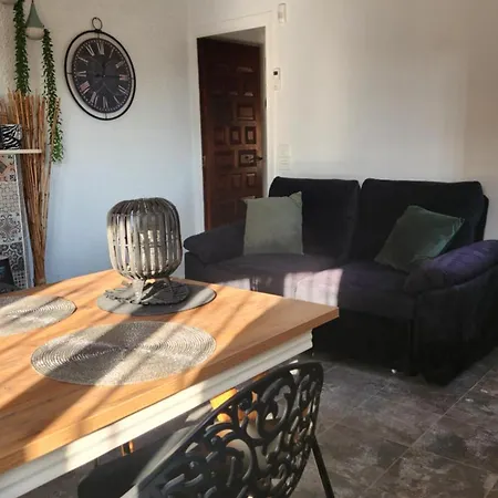Laura Flores Apartamento Calpe